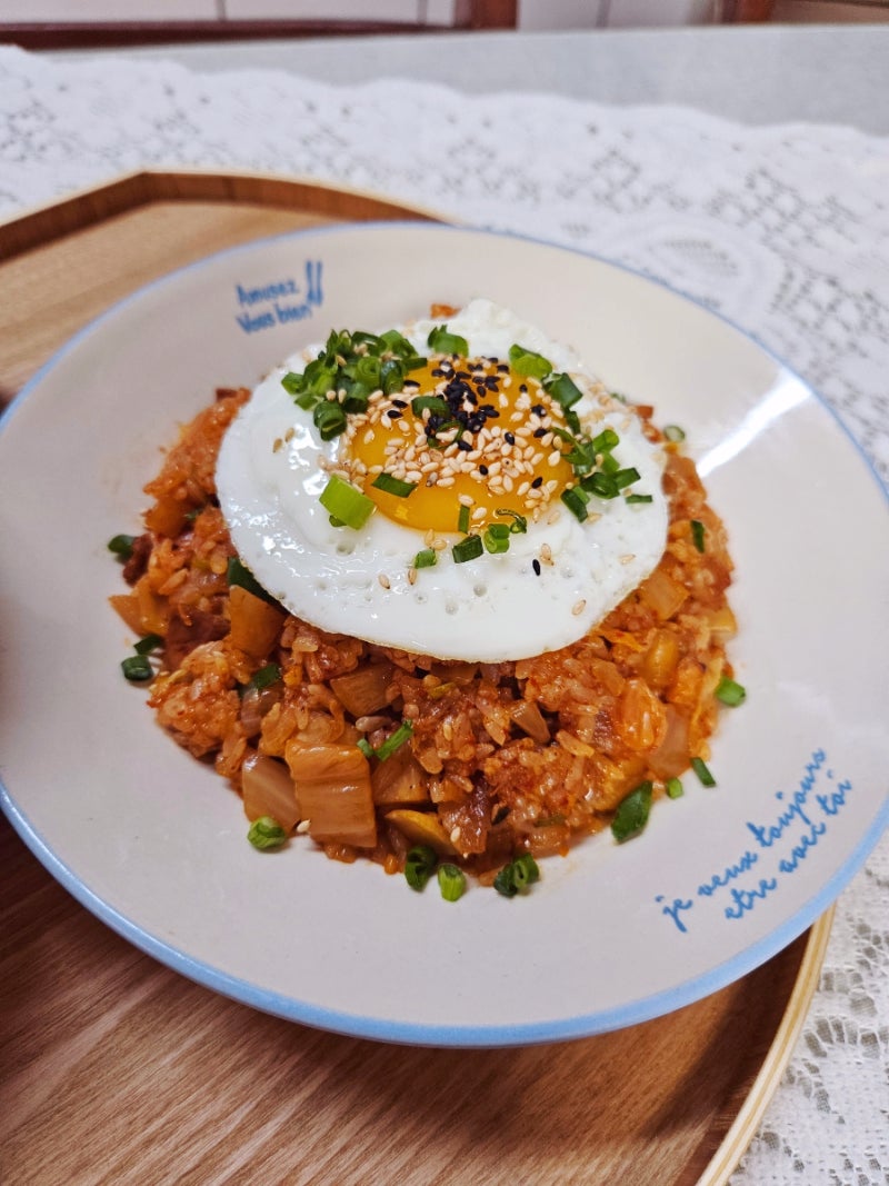제육 김치볶음밥 김치볶음밥 레시피 밥요리