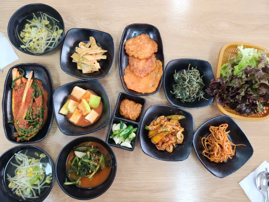 연옥이네시골밥집 사진 4
