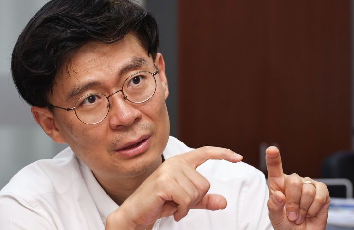 "조정훈 의원! 총 들고 이란 최전선 먼저 가시죠!" 돈 때문에 청년 목숨 거는 국힘 파병론