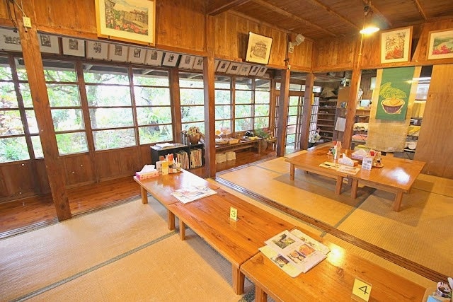 오키나와 나하공항 근처 맛집 BEST 3 구글맵 리뷰 추천 (세나가섬 우미카지 테라스 팬케이크 카페,타코라이스,소바)