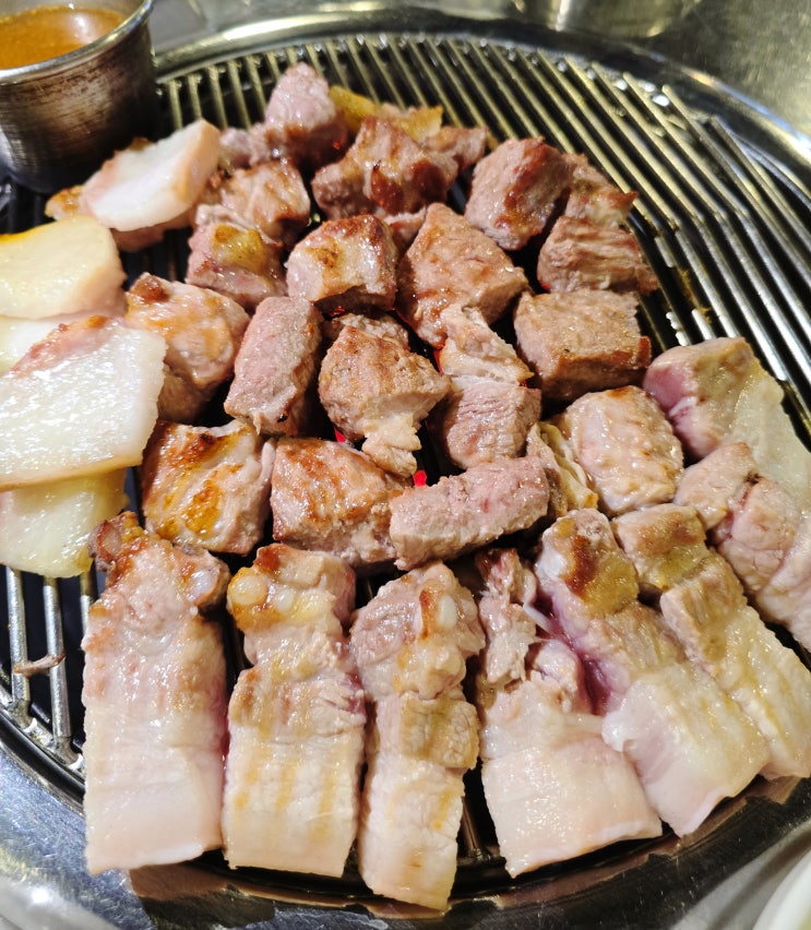  청주 오창 고기집 맛집 탐라도니 오창점 연탄구이 근고기 추천