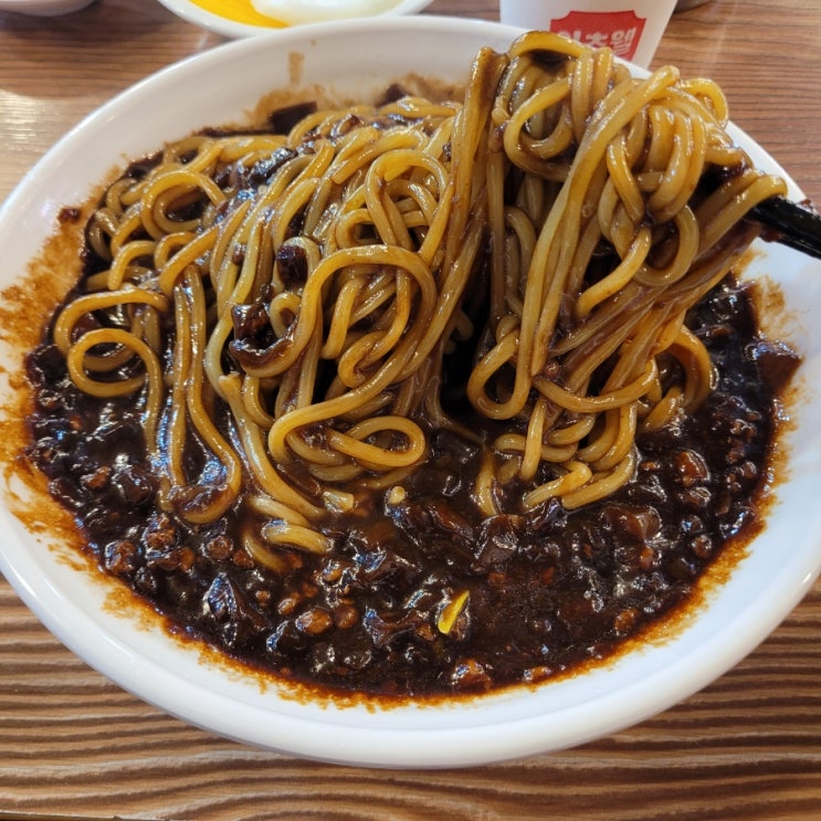  경복궁역맛집: [영화루] '자장면' 후기 / 맛있어요!