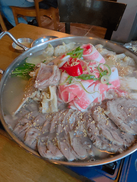  [모란역 술집] 88스지 스지한판 맛은 고기 많은 뭇국?(솔직후기)