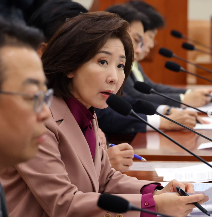 판사 출신 나경원 프로필 5선 국회의원 정치 인생 총정리