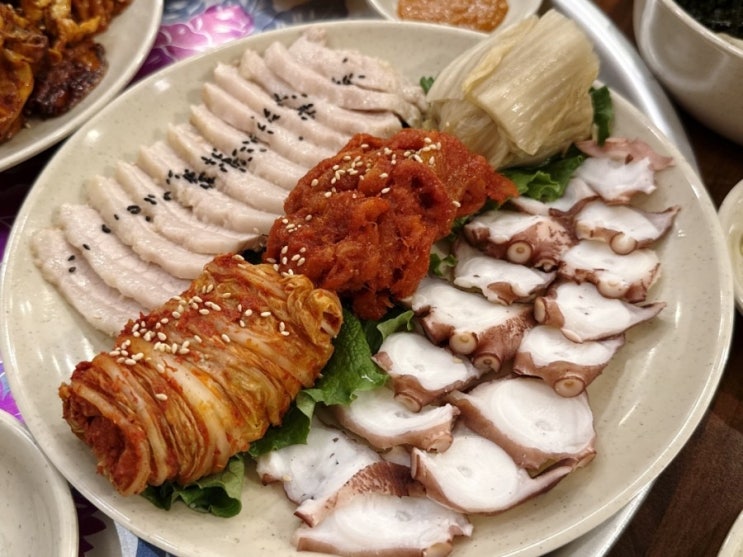  둔산동 맛집 오봉집 10번 넘게 간 이유 : 문어스페셜 제육볶음