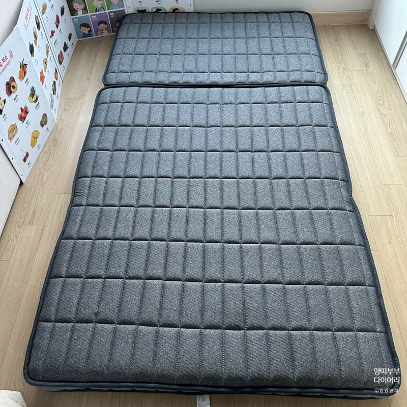 육아맘의 아기 분리수면을 위해 마련한 1인 SS사이즈 매트 / 퀵슬립 V4 폴더블 매트리스 내돈....