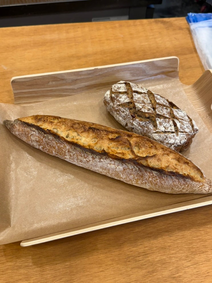  망원동 빵집 밀토니아 베이커리 바게트 맛집!