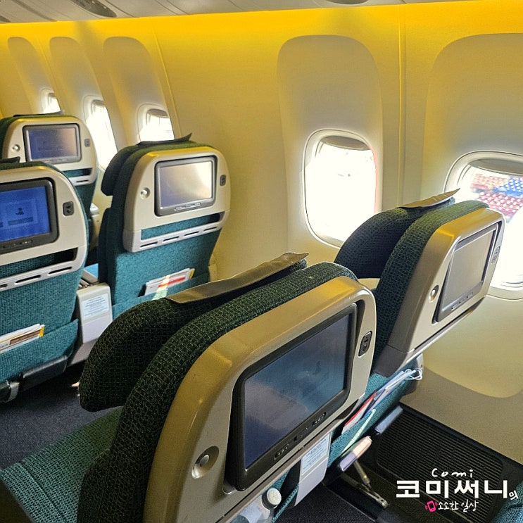 서유럽 티웨이항공 노선 로마 피우미치노 레오나르도 다빈치 공항~인천공항 TW406 탑승 후기 B777-300ER 좌석배치도 컨디션과 기내식 및 휴대폰 충전(로마OUT-인천IN)