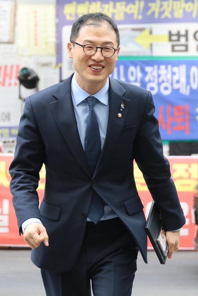 국회의원 김상욱 프로필 민주당 울산시장 후보 3자 경선 압승 90년생 젊은 피