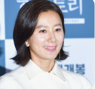   김희애 58세에 49kg 유지비결 — 연어 구이