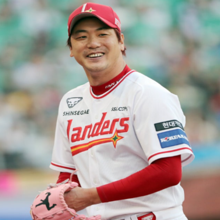 김광현 어깨수술로 사실상 시즌아웃!! 38세 베테랑에게 찾아온 최고의 위기!! SK와 SSG의 최고투수였기에 꼭 건강히 돌아오기를 기다립니다!!