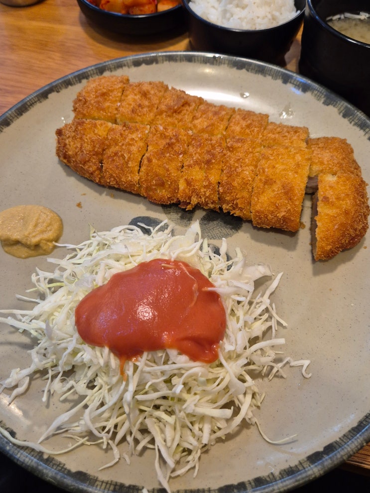  [강남역 맛집] 일본식과 경양식의 완벽한 조화 ::한성돈까스:: 직장인 점심 추천