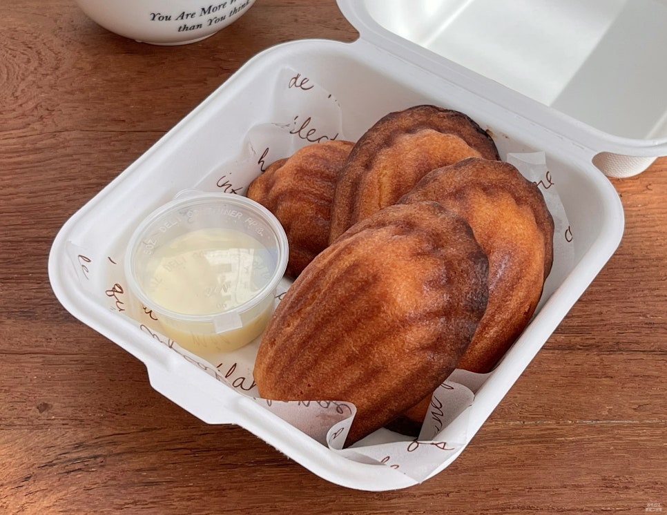 커피앤카롱 사진 2