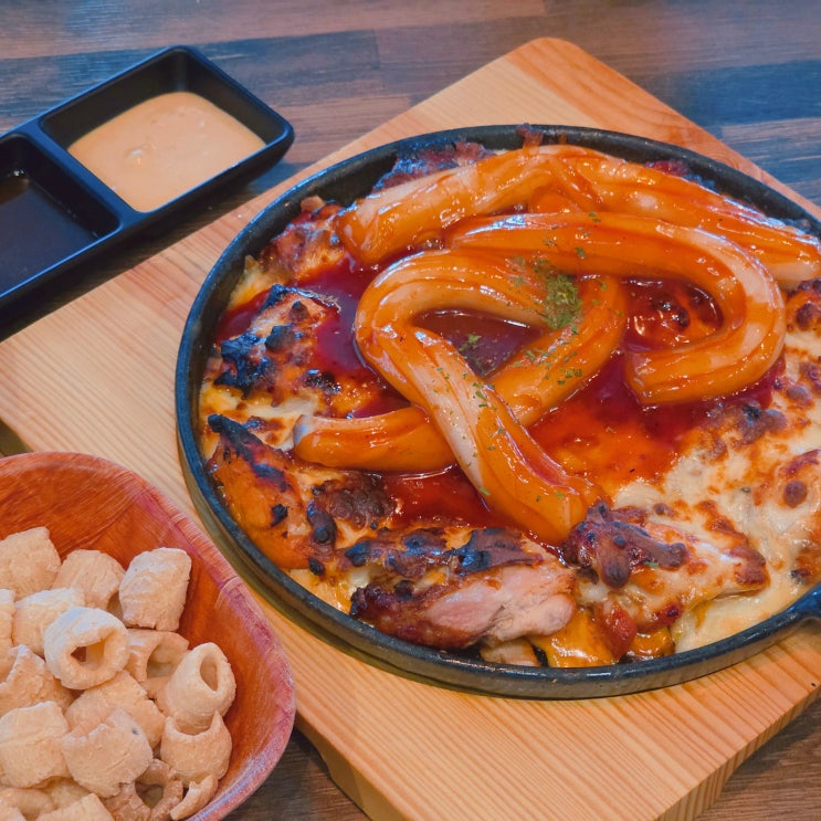  인천 검단 맛집 추천 가마꿉 당하 본점 양념 모짜렐라 순살치킨 + 분모짜 + 떡볶이