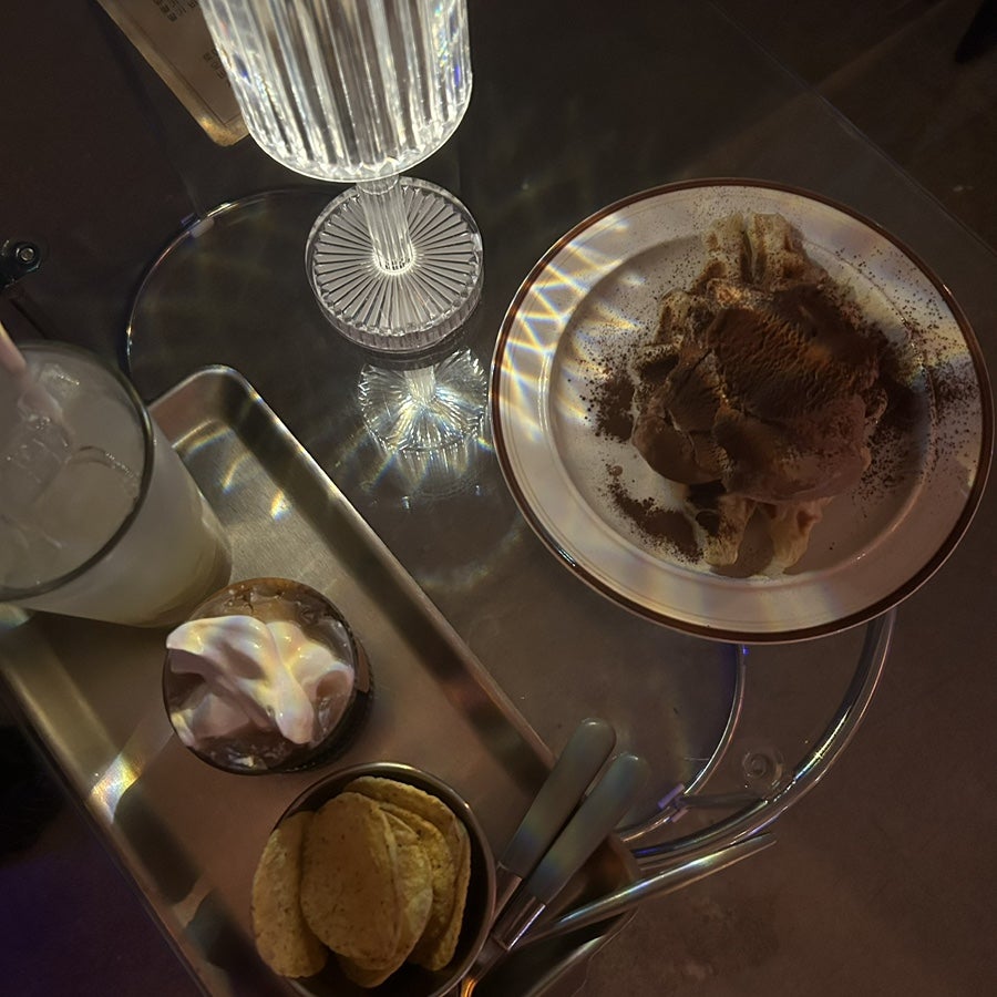 Ateubam photo 5