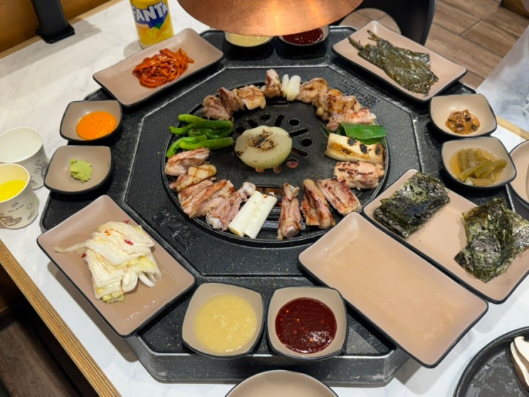  [서울일상] 팔각도 신도림역점 - 신도림역 숯불닭갈비 맛집 팔각도 방문후기! 신도림역 인근 먹거리 추천! 닭다리 숯불구이와 닭 특수부위를 한번에 즐길 수 있는 팔각도! 주말데이트!