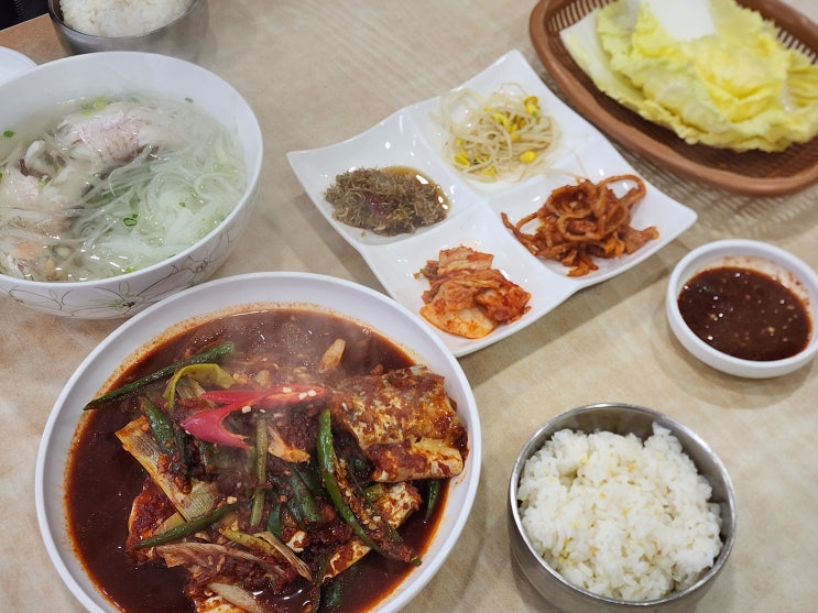  제주에서만 맛보는 옥돔뭇국과 갈치조림, 한라식당