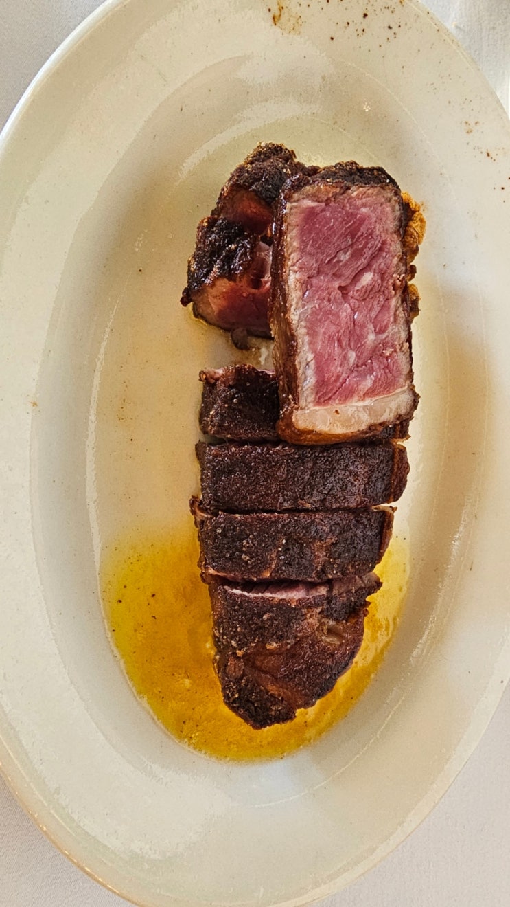  청담 데이트코스로 추천하는 식당 스테이크 맛집 라보 스테이크하우스 LABO STEAK HOUSE THE GARDEN 청담점 런치코스요리 서로인 스테이크