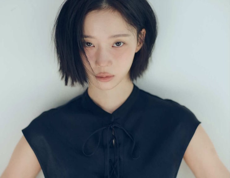  여름의 시크한 감성 포텐 제대로 터진 윈터, 치명적 단발 변신