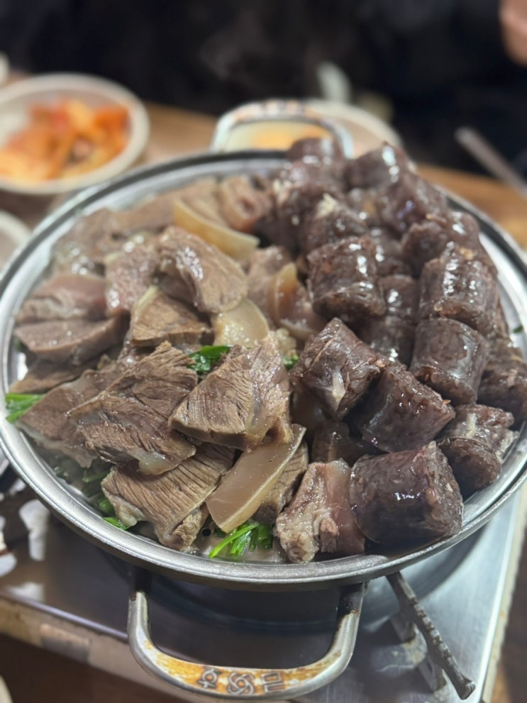  신도림 노포 술집 수육 순대 맛집 내고향 소머리국밥