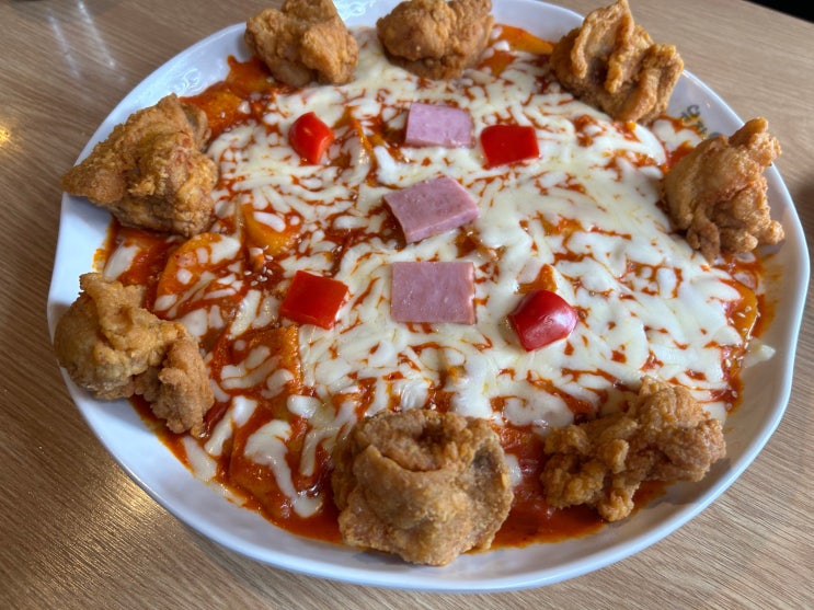  고려대학교 이색분식 김치떡볶이 <유자유>