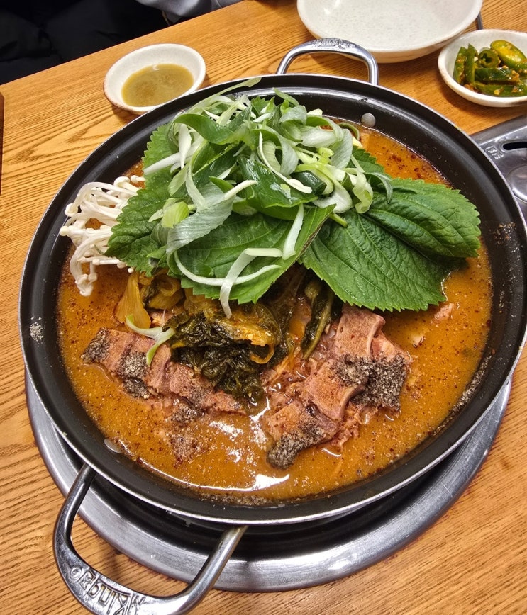  [재수돈 감자탕과 영동황제꽈베기] 왕십리 성시경 맛집 투어 재수돈 감자탕과 영동황제꽈베기 내돈내산 솔직후기