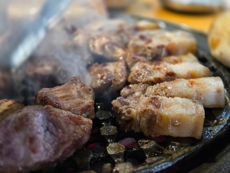  불광천 벚꽃축제 근처 맛집 추천, 은평구 맛집 "제주마실" 패밀리세트 후기 (오겹살, 목살)