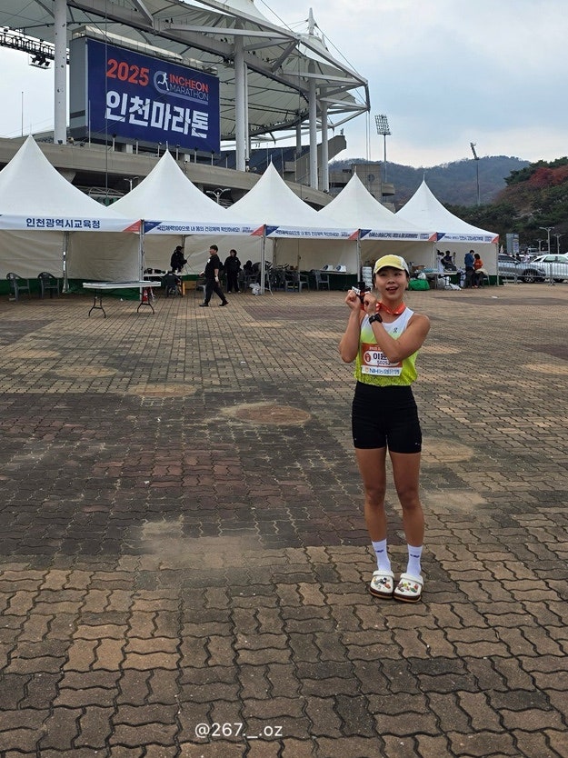 러닝 싱글렛 / 온 러닝 여성 레이스 싱글렛 구매 후기 + 착용샷