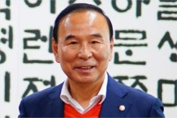 박덕흠 아내 최영숙 아들 딸 며느리 정가영 사돈 정진석 국회의원 딸