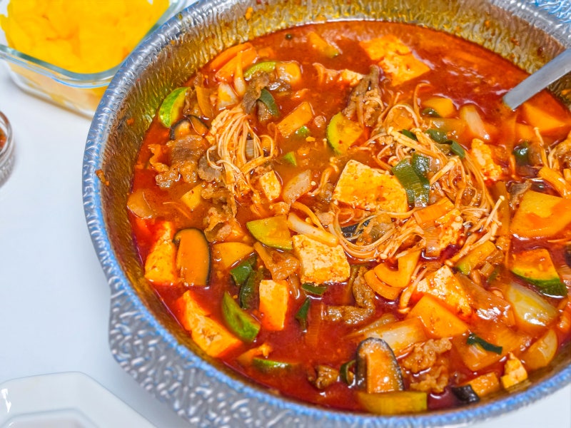 차돌 된장찌개 칼로리 레시피 사골육수로 더 맛있게 끓이기