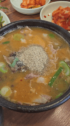 해운대 그린시티 맛집 좌동재래시장 병천순대국밥 돼지국밥