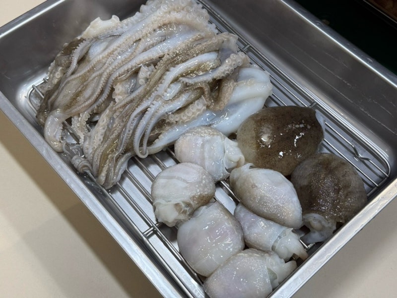 생물 활 알 쭈꾸미 손질 세척 방법 살아있는 쭈꾸미 손질법 샤브샤브 준비하기