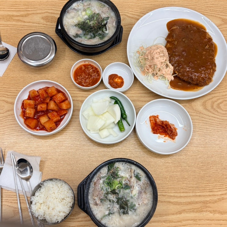  한양대 맛집 / 수요미식회 와 생활의 달인에서 극찬한 40년 전통의 순대국 맛집 [ 순대일번지 마장역점 ]