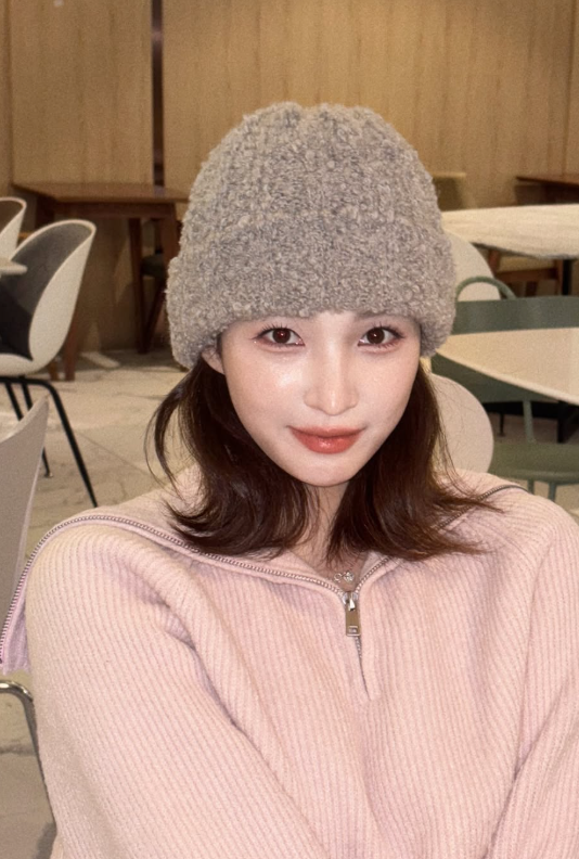 "19금 드라마도 찍더니.." 틱톡커 라이브 여캠까지 된 라붐 율희 근황 (+프로필, 비글루, 인스....