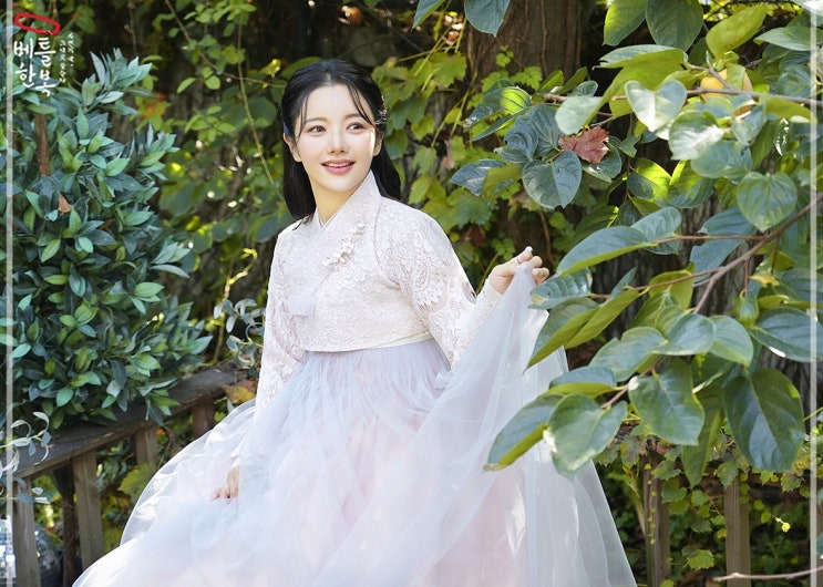  하객룩으로 대성공한 동생결혼식한복