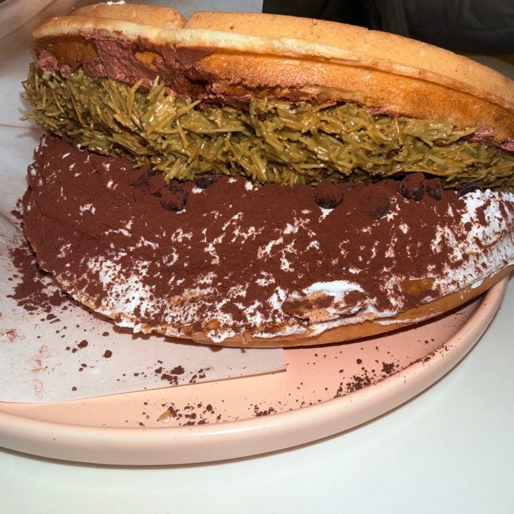  [신정네거리역 맛집] 와플대학 두바이초코 스노우와플 & 젤라또 컵 플렉스 한 후기