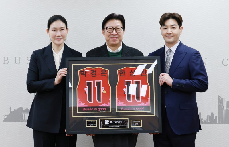 공천은 도자기 다루듯! 박형준 부산시장의 뼈 때리는 라디오 팩폭 (전재수 후보 본선 대결 앞....