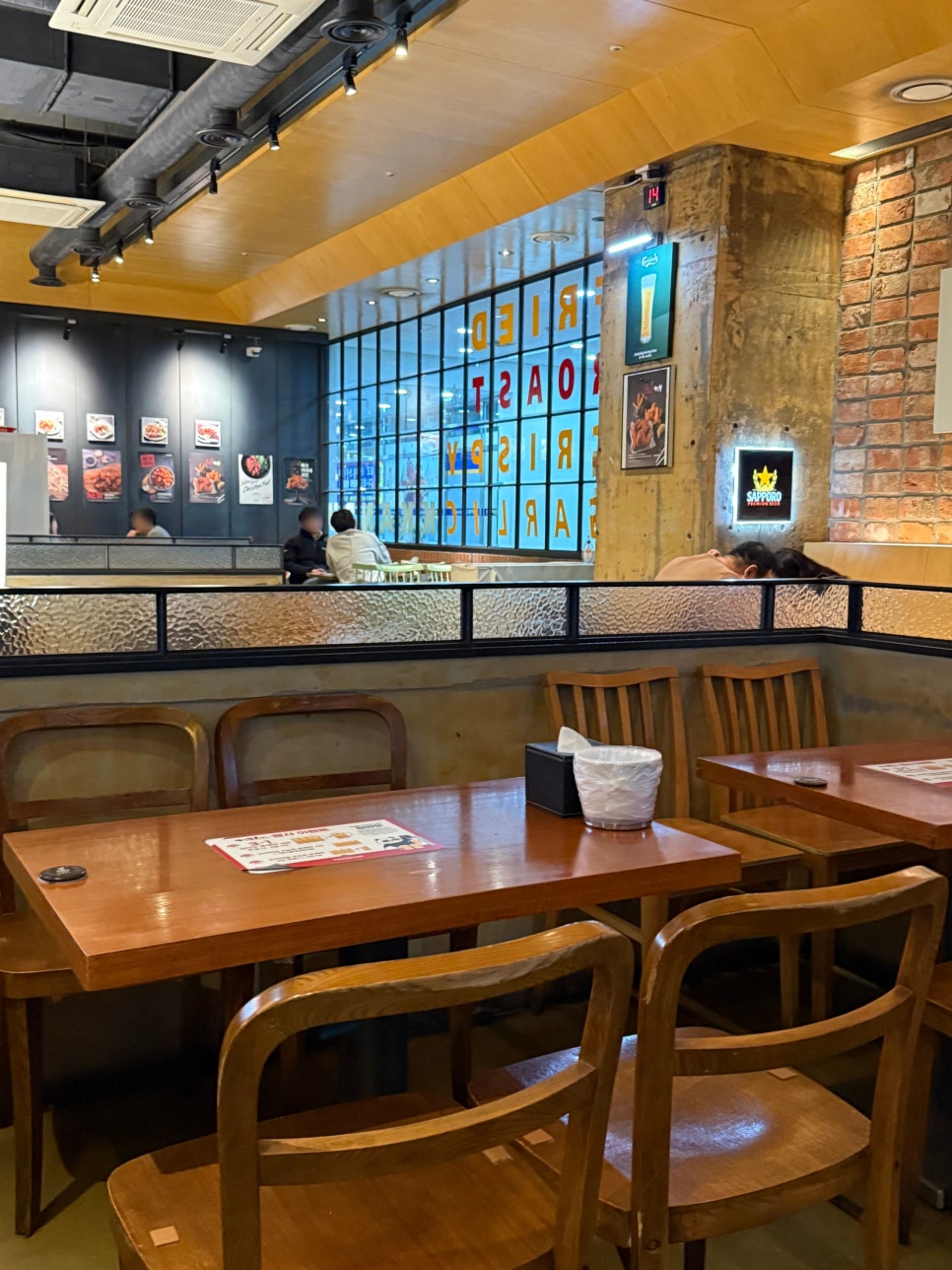 깐부치킨 충정로역점 사진 2