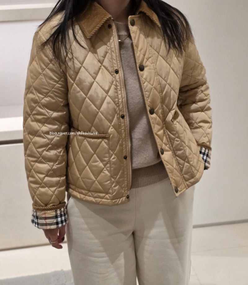 버버리 크롭 퀄팅 나일론 재킷, 패딩 입어본 후기, 착샷, 솔직 후기! 신세계백화점