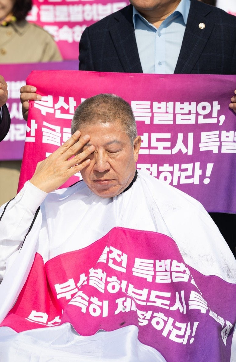 삭발 투혼으로 증명! 부산시장후보 박형준의 진정성 (전재수 후보 본선 등판 전망)