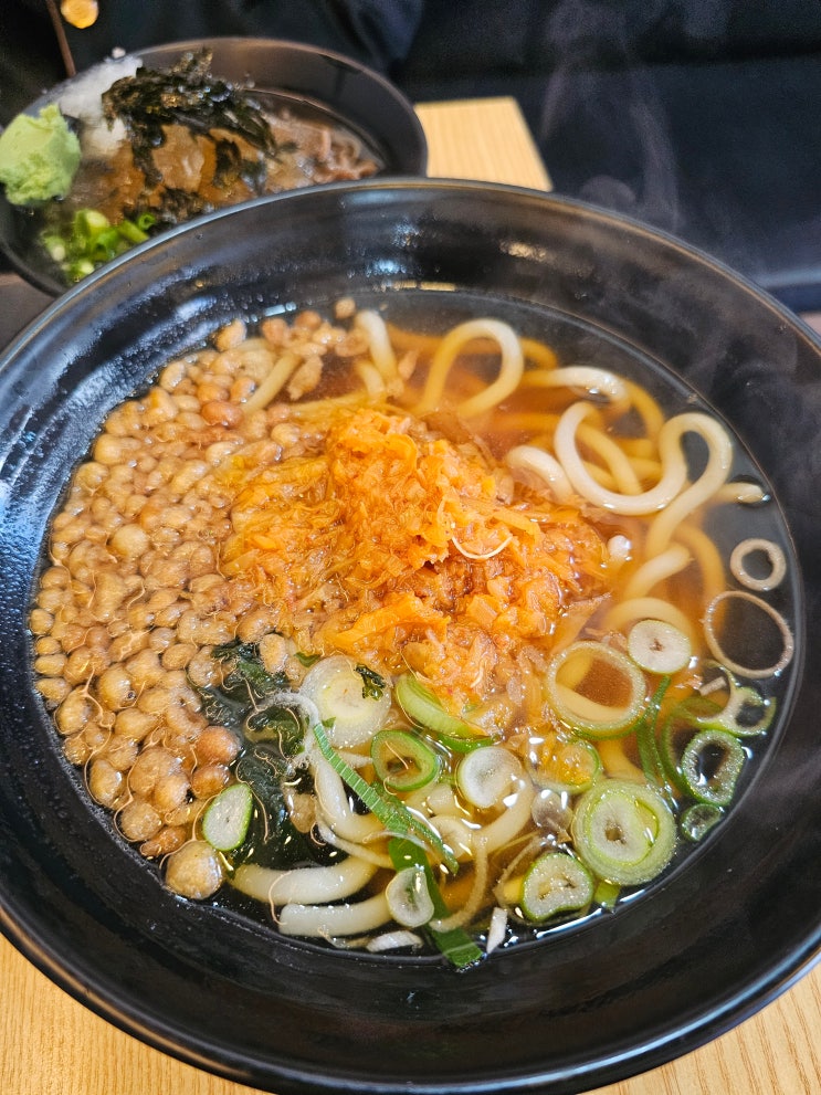  세종 새롬동맛집 역전우동0410 김치우동과 열탄제육덮밥 세트 가성비 점심 후기