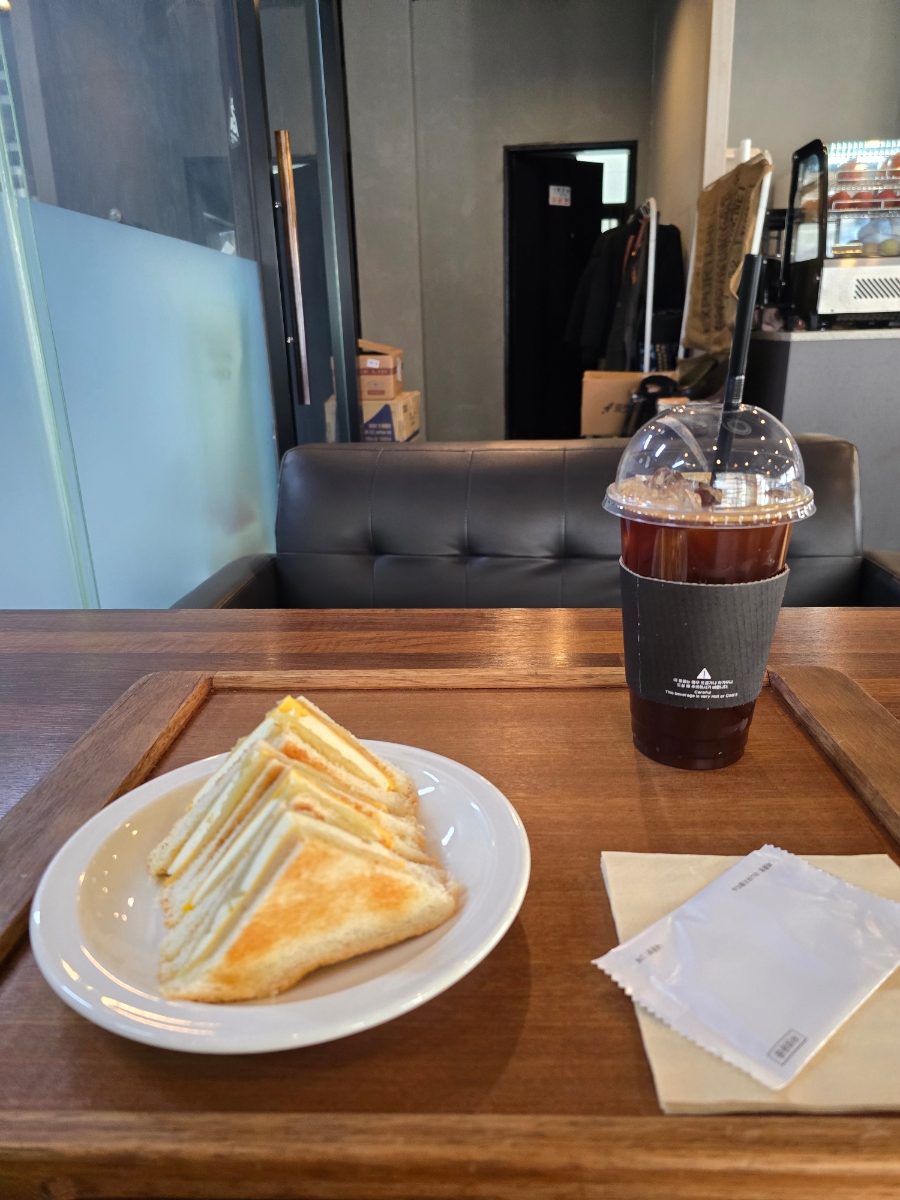 그레이드원커피로스터스 사진 1