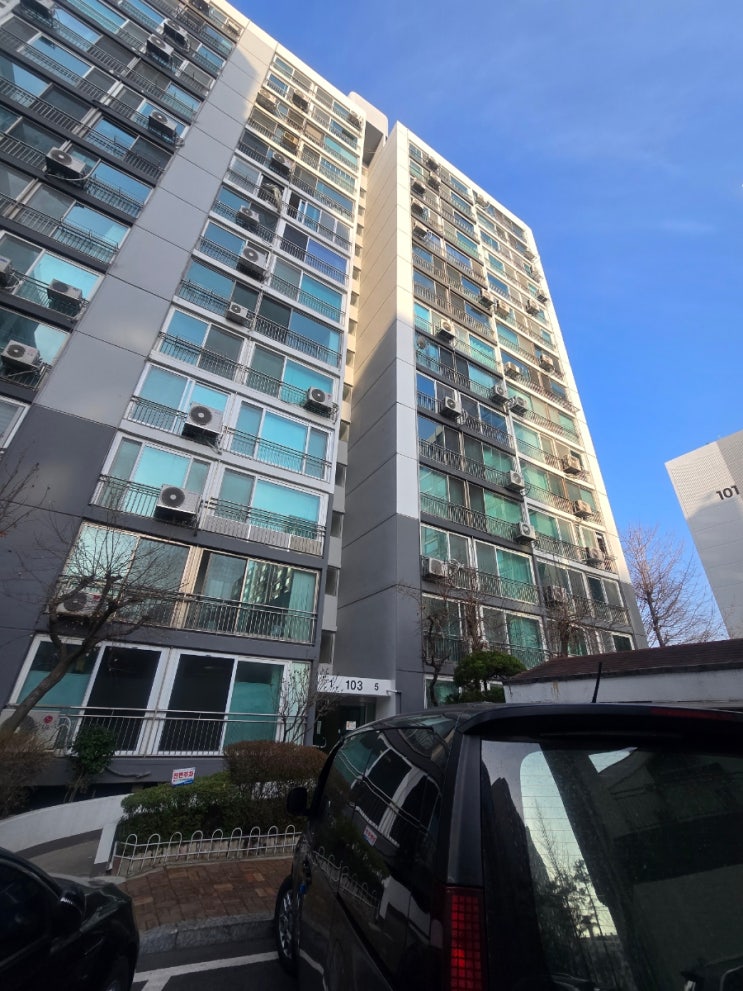 서울시 강남구 일원동(일원로) 푸른마을아파트 103동 욕실 평돔천장 및 도기설치 작업입니다.