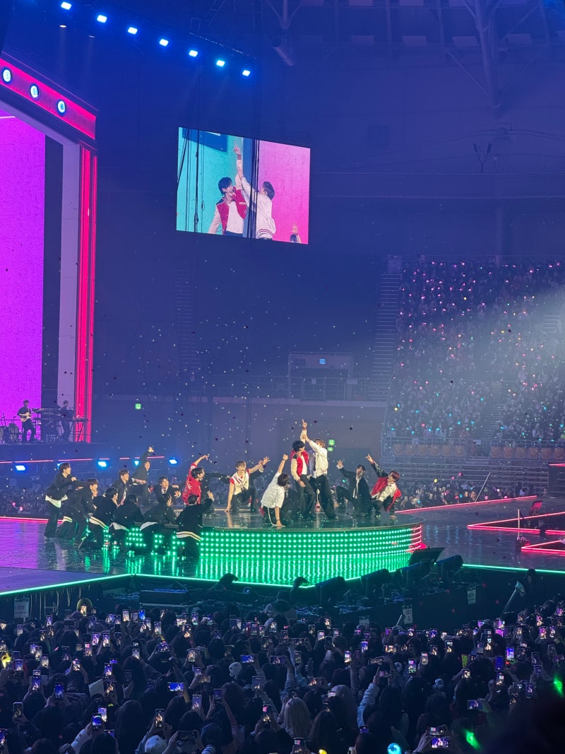 라이즈 콘서트 라이징 라우드 피날레 인 서울 올콘 막콘 후기 (kspo 12구역 시야)