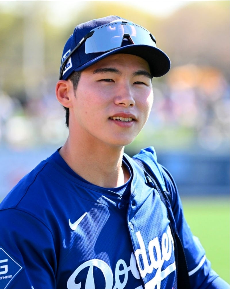 MLB LA 다저스 내야수 김혜성 프로필 · 골든글러브 · 빠른 발의 야구 천재