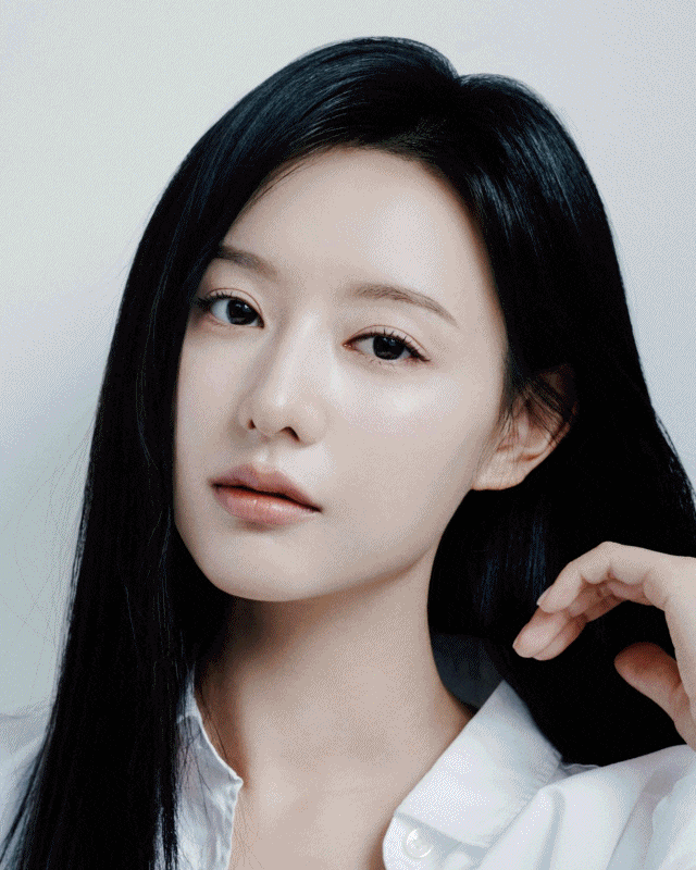 김지원 근황 화제! 급격히 마른 이유에 모두가 주목한 이유