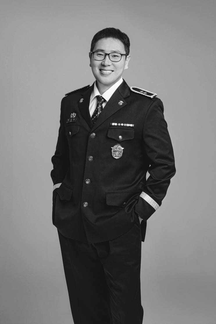  사하구 프로필 사진, 전문성을 보여주는 사진은 다르게 찍어야 합니다