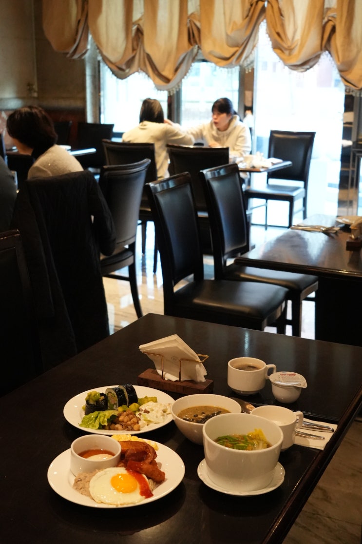  서울 호텔 뷔페 가성비 켄싱턴호텔 여의도 조식 후기