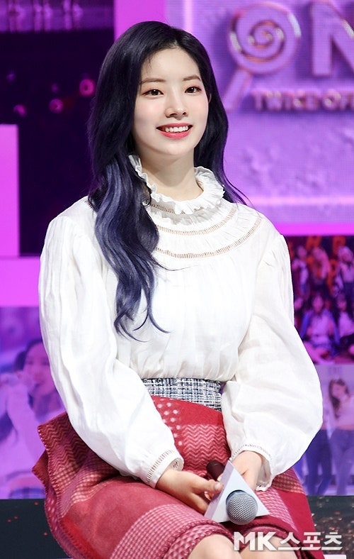 "A Pause is a Great Choice for a Bigger Leap!" TWICE Dahyun's Unfortunate Ankle Fracture... Is Her Hiatus for a Bigger Leap?