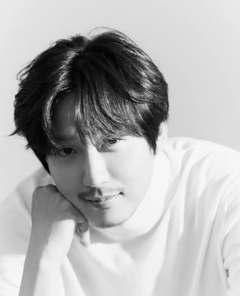 김남길 프로필, 왜 그가 연기하면 주인공도 죽는 걸까? (ft. 2026년 정식 가수 전격 데뷔!)